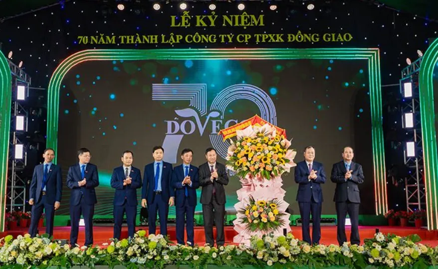 Ph&oacute; Chủ tịch Quốc hội: Coi n&ocirc;ng d&acirc;n l&agrave; đối t&aacute;c, chủ thể của ph&aacute;t triển - Ảnh 1.