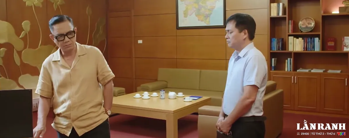 Lằn ranh - Tập 41: T&uacute; th&uacute; nhận với Chủ tịch Thủy việc nhận tiền của Trinh Tam - Ảnh 2.