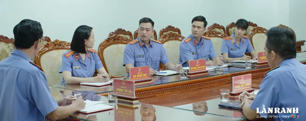 Lằn ranh - Tập 41: T&uacute; th&uacute; nhận với Chủ tịch Thủy việc nhận tiền của Trinh Tam - Ảnh 5.