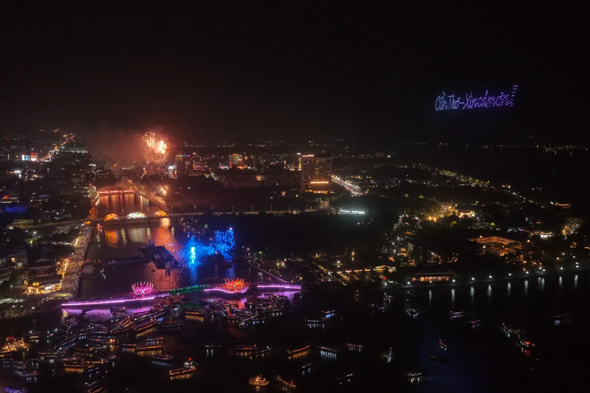 &ldquo;Cần Thơ sắc m&agrave;u s&ocirc;ng nước&rdquo; biến kh&ocirc;ng gian quen thuộc th&agrave;nh đại tiệc thị gi&aacute;c - Ảnh 17.