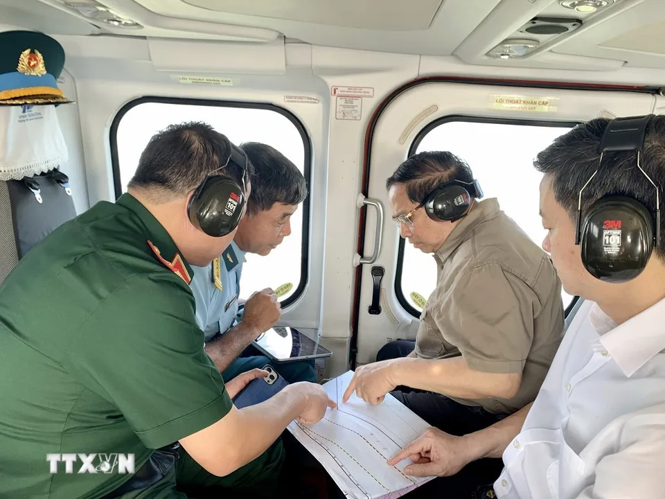 Thủ tướng Phạm Minh Ch&iacute;nh: Đẩy nhanh c&aacute;c dự &aacute;n hạ tầng giao th&ocirc;ng khu vực Đất Mũi - Ảnh 1.
