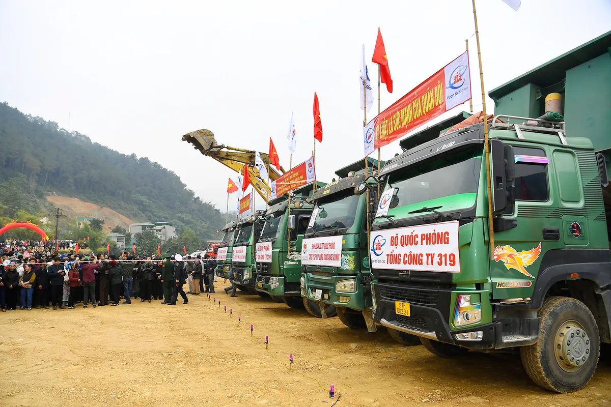 Đại tướng Phan Văn Giang dự khởi c&ocirc;ng x&acirc;y dựng Trung t&acirc;m Y tế Bảo Lạc, Cao Bằng - Ảnh 5.
