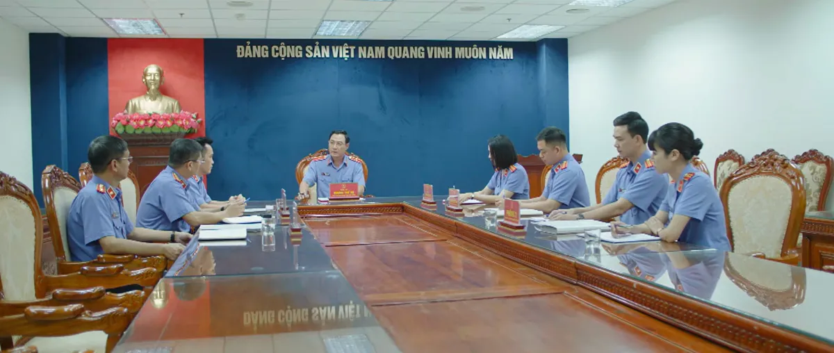 Lằn ranh - Tập 41: Nguyệt biến mất, &ocirc;ng S&aacute;ch đưa Khắc ra l&agrave;m tốt th&iacute; g&aacute;nh tội - Ảnh 14.