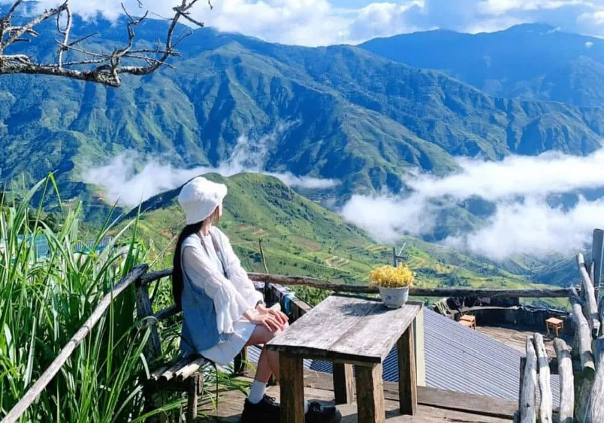 Tà Xùa mùa đông: Hành trình săn mây và chạm vào linh hồn bản làng- Ảnh 3. Tà Xùa mùa đông: Hành trình săn mây và chạm vào linh hồn bản làng- Ảnh 3.