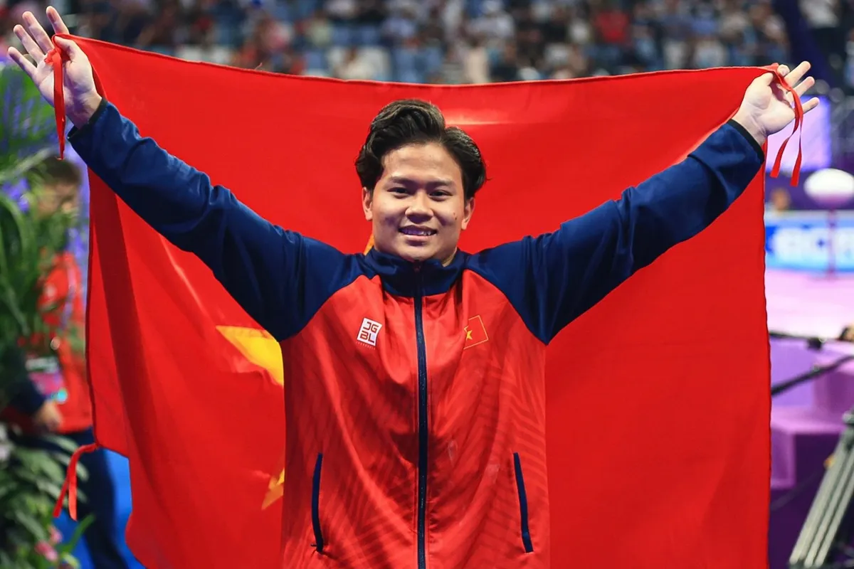 Nhà vô địch SEA Games hát tặng người cha quá cố- Ảnh 1.