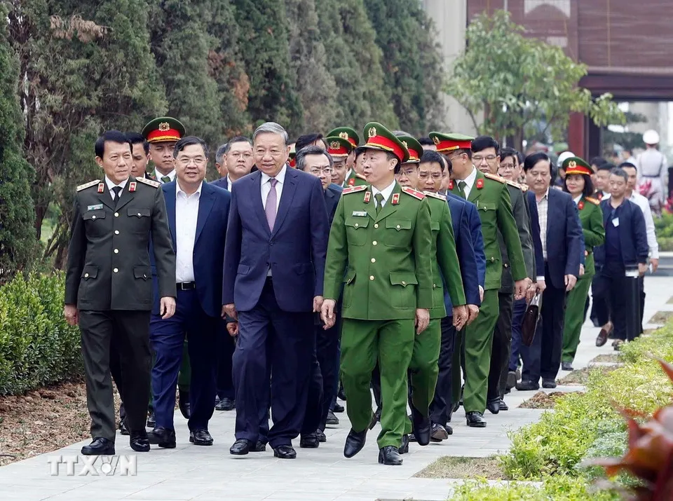 Tổng Bí thư Tô Lâm: Đưa dữ liệu trở thành một nguồn lực chiến lược, một loại tài nguyên mới - Ảnh 2.