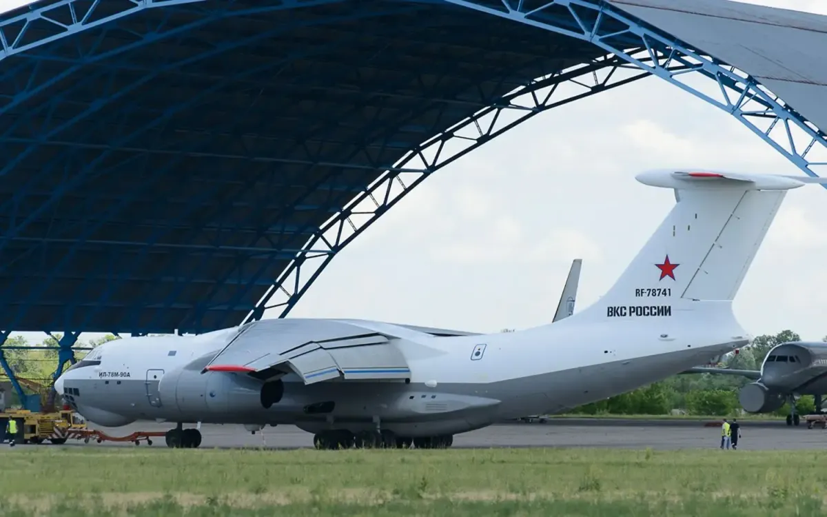 (Ảnh minh họa: RussianPlanes)