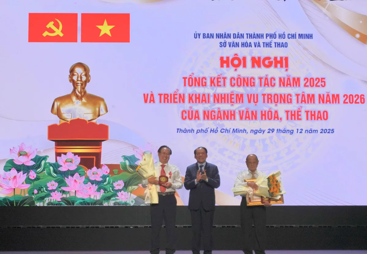 Văn h&oacute;a TP Hồ Ch&iacute; Minh phải xứng tầm với một si&ecirc;u đ&ocirc; thị đặc th&ugrave; - Ảnh 7.