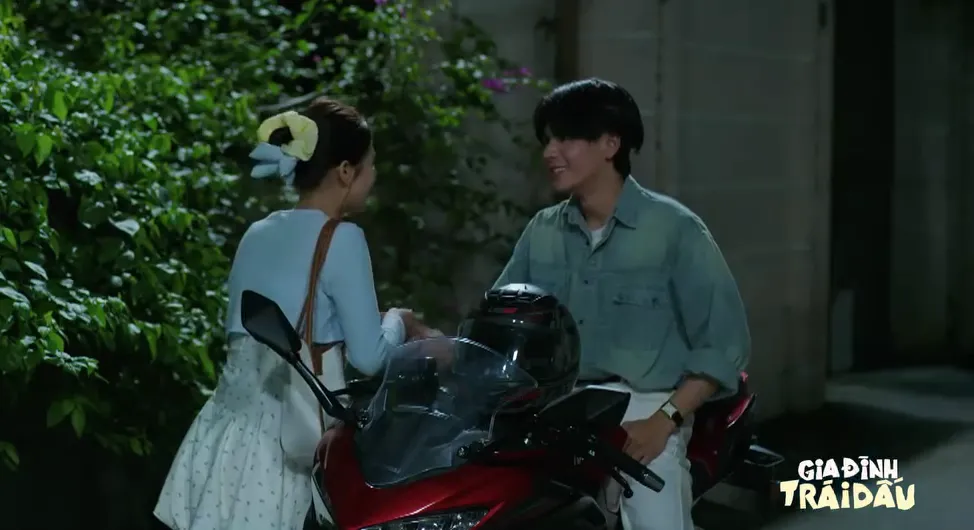 Gia đình trái dấu - Tập 13: Thiếu gia theo đến tận cổng nhà Dương - Ảnh 1.