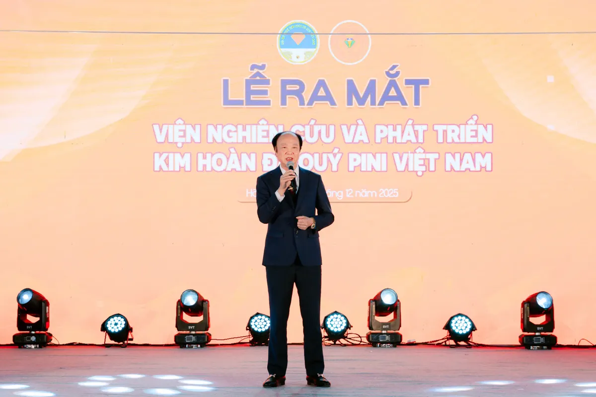 Ra mắt Viện Nghi&ecirc;n cứu v&agrave; Ph&aacute;t triển Kim ho&agrave;n &ndash; Đ&aacute; qu&yacute; PINI Việt Nam - Ảnh 2.