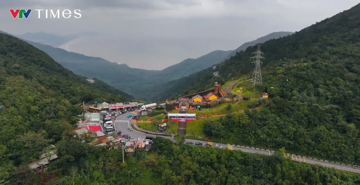 Huế lấy &yacute; kiến về ph&iacute; tham quan Hải V&acirc;n Quan - Ảnh 1.