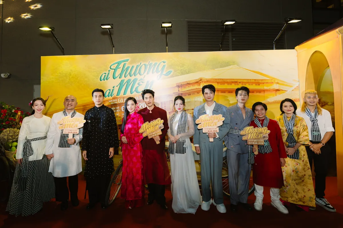 Trấn Thành, Trường Giang ủng hộ Thu Trang với phim ra mắt dịp Tết dương lịch 2026- Ảnh 5. Trấn Thành, Trường Giang ủng hộ Thu Trang với phim ra mắt dịp Tết dương lịch 2026- Ảnh 5.