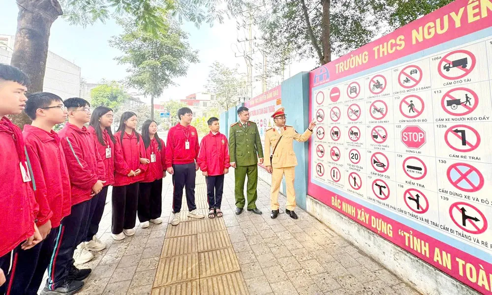 Bắc Ninh siết kỷ cương, k&eacute;o giảm tai nạn giao th&ocirc;ng- Ảnh 1.