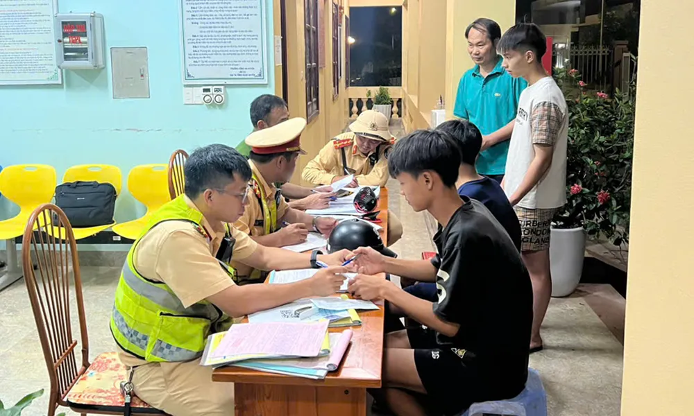 Bắc Ninh siết kỷ cương, k&eacute;o giảm tai nạn giao th&ocirc;ng- Ảnh 2.