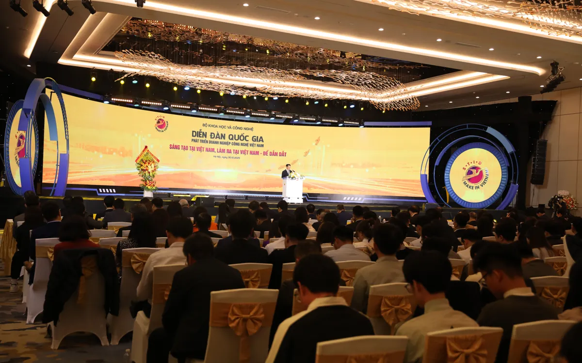 Toàn cảnh Diễn đàn Quốc gia phát triển doanh nghiệp công nghệ số Việt Nam - Make in Vietnam 2025