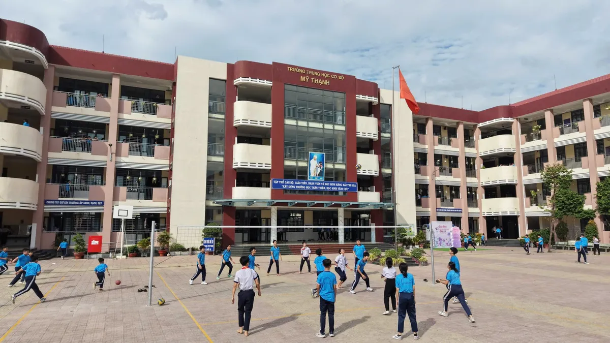 Đảm bảo sự đồng thuận, tăng hoạt động thay thế khi hạn chế điện thoại di động trong trường học- Ảnh 5. Đảm bảo sự đồng thuận, tăng hoạt động thay thế khi hạn chế điện thoại di động trong trường học- Ảnh 5.