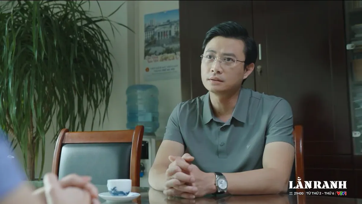 Lằn ranh - Tập 43: Khắc bị triệu tập tới Viện Kiểm s&aacute;t - Ảnh 2.