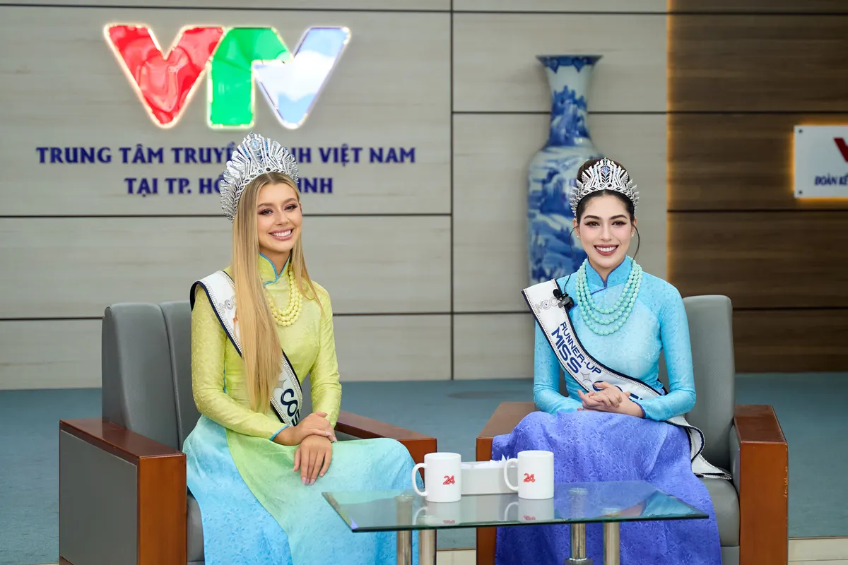 Top 2 Miss Cosmo 2025 đặt mục ti&ecirc;u học tiếng Việt- Ảnh 2.