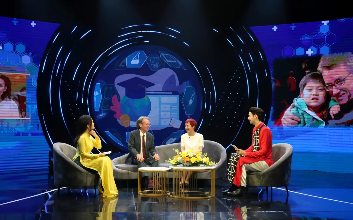 Ê - kíp chương trình Việt Nam - Đến và Yêu