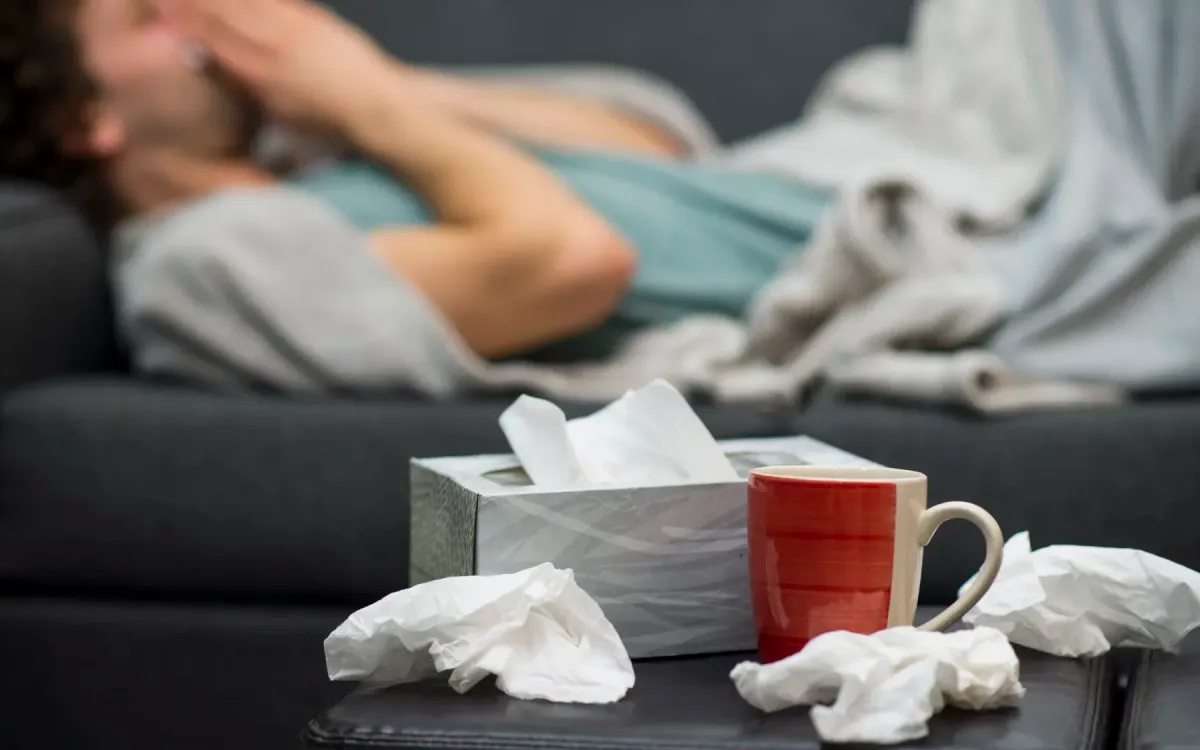 Số ca mắc c&uacute;m tại Mỹ tăng vọt, nguy cơ dịch diễn biến nghi&ecirc;m trọng - Ảnh 1.