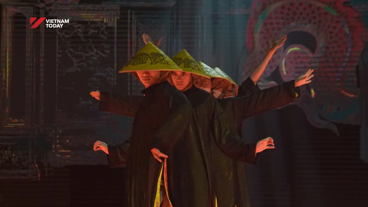 Ngay từ lần đầu phát sóng, Symphony of Vietnam đã tạo sức hút mạnh mẽ với hành trình âm nhạc kết nối thế giới - Ảnh 9.