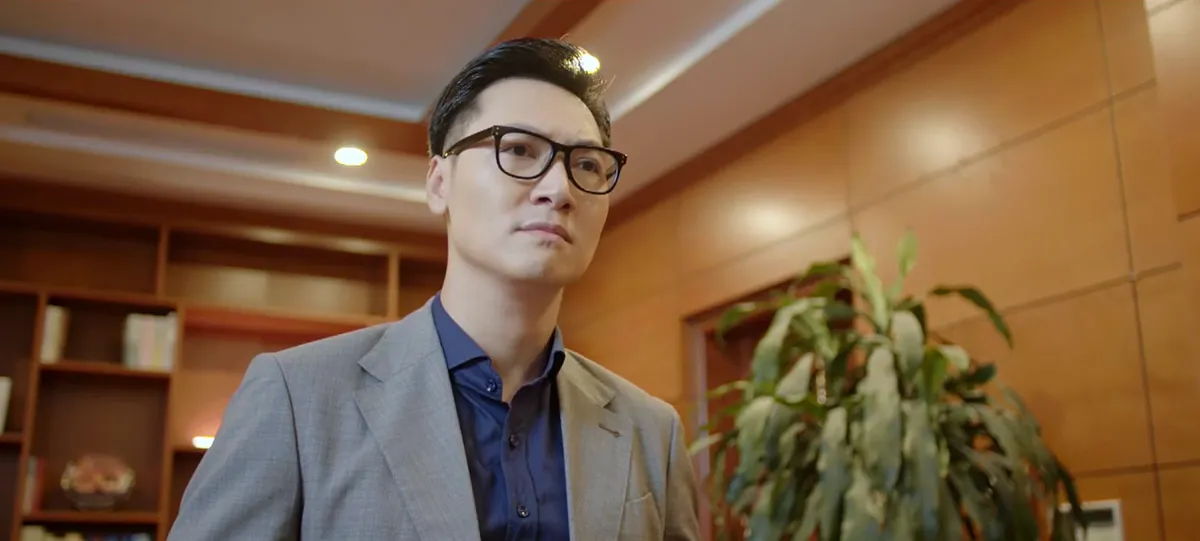 Lằn ranh - Tập 43: Nguyệt bị Thiệu giam giữ, &ocirc;ng S&aacute;ch v&agrave; &ocirc;ng Thủy đối đầu trực diện - Ảnh 1.