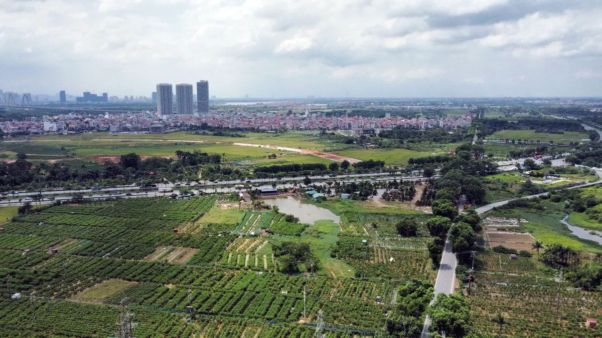 Bất động sản 2026: Lộ tr&igrave;nh th&iacute;ch nghi với bảng gi&aacute; đất mới v&agrave; c&aacute;c đặc quyền an sinh- Ảnh 1.