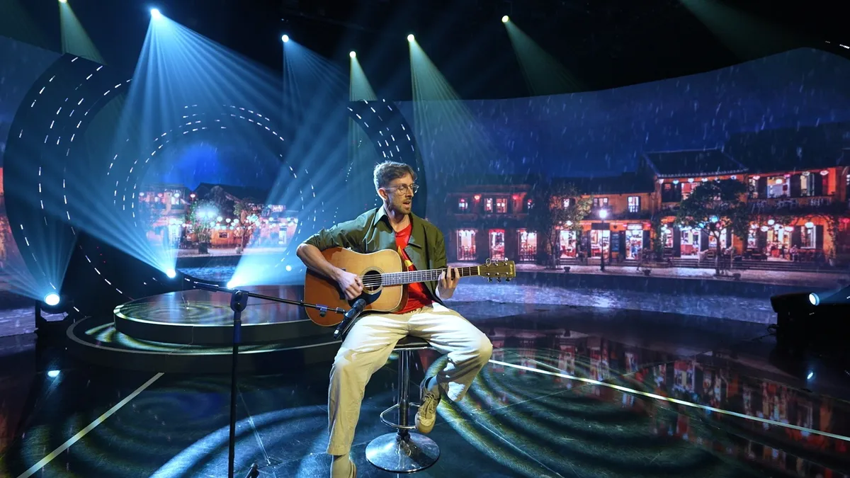 Việt Nam - Đến và Yêu: Khi những người ngoại quốc chọn mảnh đất hình chữ S để gửi gắm khát vọng- Ảnh 8. Việt Nam - Đến và Yêu: Khi những người ngoại quốc chọn mảnh đất hình chữ S để gửi gắm khát vọng- Ảnh 8.