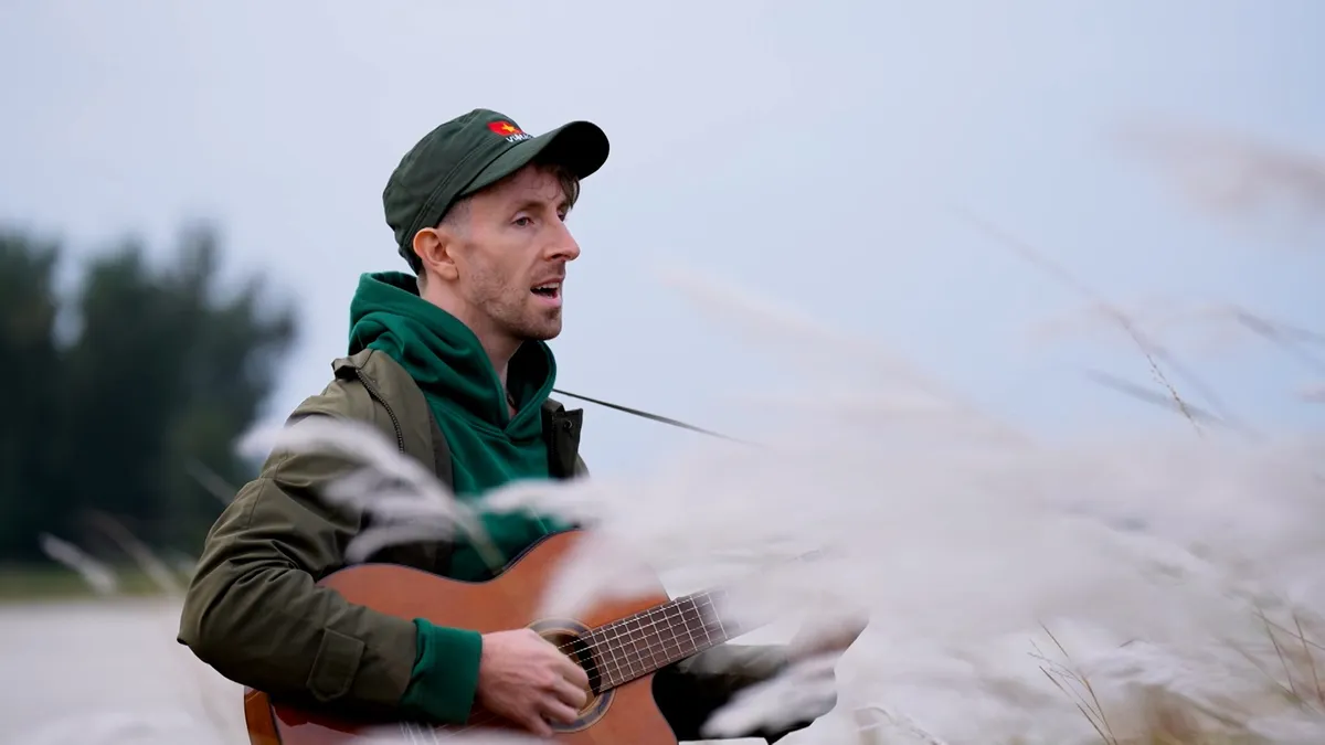 Việt Nam - Đến và Yêu: Khi những người ngoại quốc chọn mảnh đất hình chữ S để gửi gắm khát vọng- Ảnh 7. Việt Nam - Đến và Yêu: Khi những người ngoại quốc chọn mảnh đất hình chữ S để gửi gắm khát vọng- Ảnh 7.