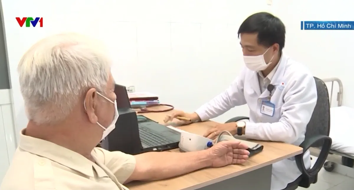 NG&Agrave;Y ĐẦU TRẠM Y TẾ HOẠT ĐỘNG THEO M&Ocirc; H&Igrave;NH MỚI - Ảnh 2.