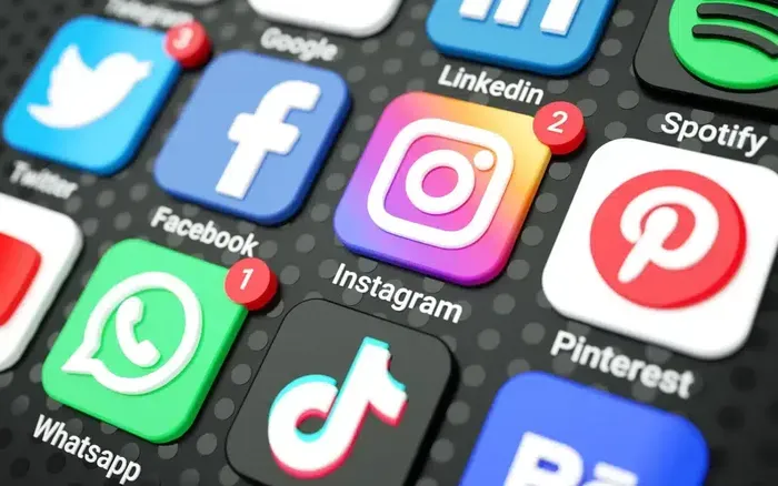 Kiệt sức số ở người trẻ: Khi mạng x&atilde; hội kh&ocirc;ng c&ograve;n l&agrave; nơi giải tr&iacute;- Ảnh 1.