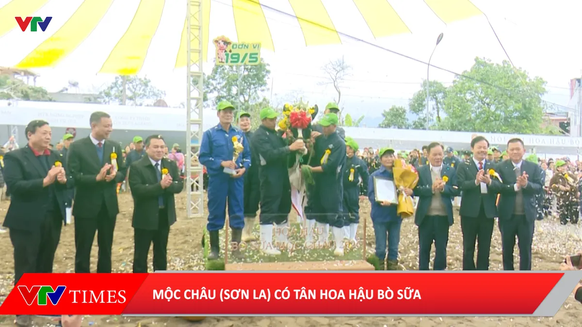 Mộc Châu (Sơn La) có tân Hoa hậu bò sữa - Ảnh 2.