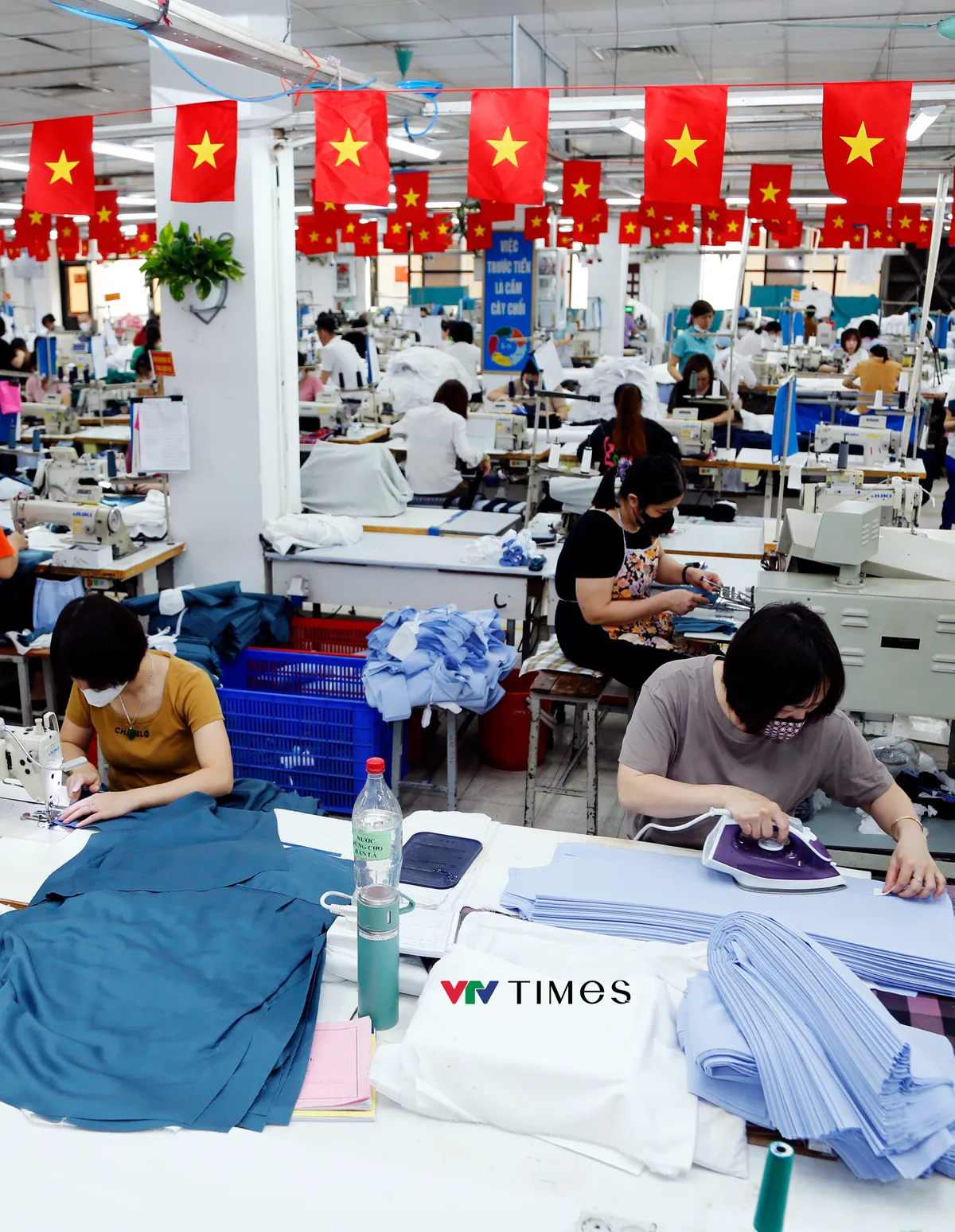 Kinh tế Việt Nam 2025: Áp lực tạo kim cương, bản lĩnh tạo tăng trưởng - Ảnh 5.