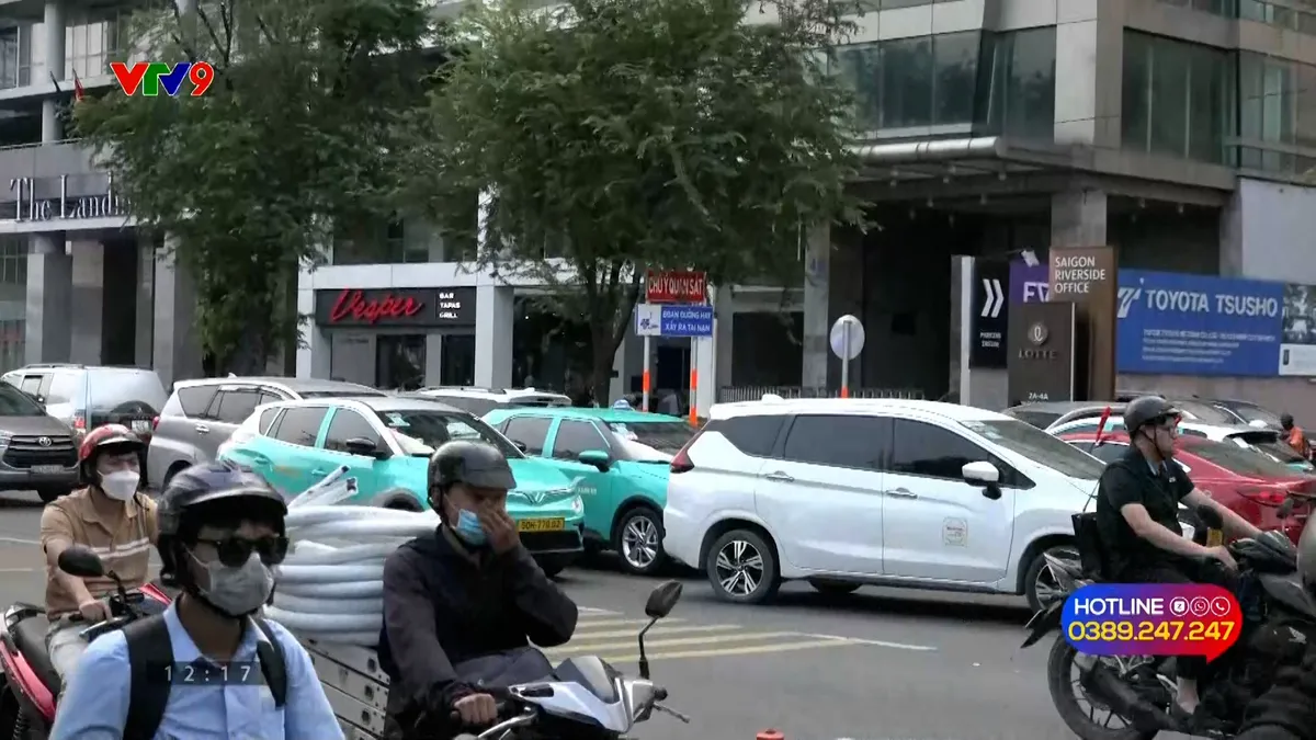 Alo V9 (03/01/2026): Mất an toàn vì tình trạng chen lấn, giành đường ở cầu Ba Son