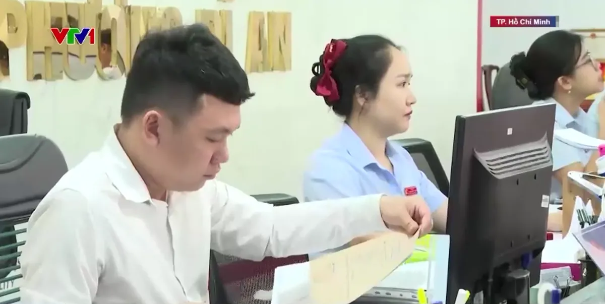 Chấm điểm c&ocirc;ng chức &ndash; C&acirc;u chuyện từ cơ sở - Ảnh 5.