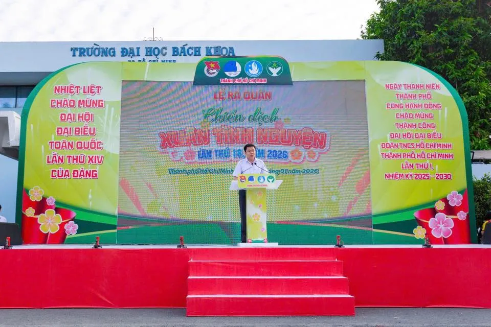 Gần 100.000 thanh ni&ecirc;n TP Hồ Ch&iacute; Minh tham gia chiến dịch Xu&acirc;n t&igrave;nh nguyện  - Ảnh 1.