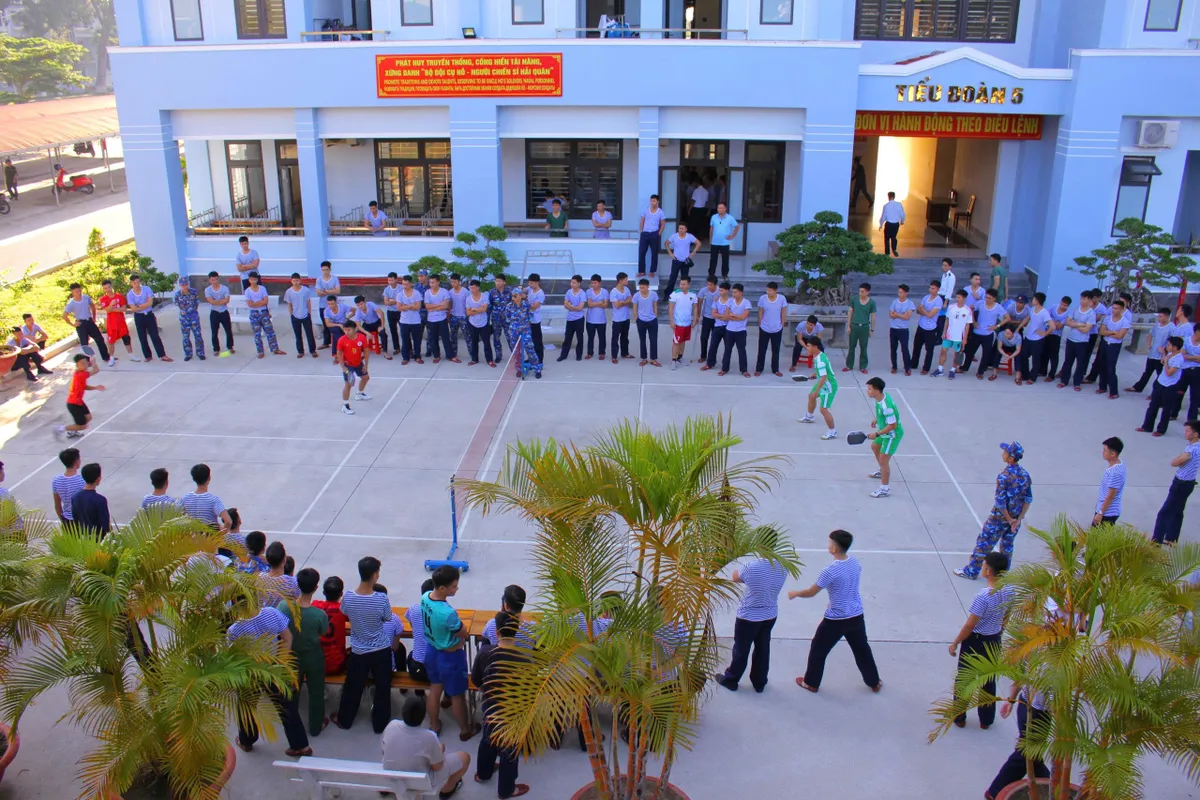 Học viện Hải quân: Sôi nổi các hoạt động thi đua ngay từ những ngày đầu năm mới 2026 - Ảnh 1.