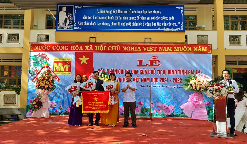 Sở GD-ĐT Gia Lai y&ecirc;u cầu chấn chỉnh việc tự &yacute; dừng hoạt động b&aacute;n tr&uacute; tại trường tiểu học- Ảnh 1.