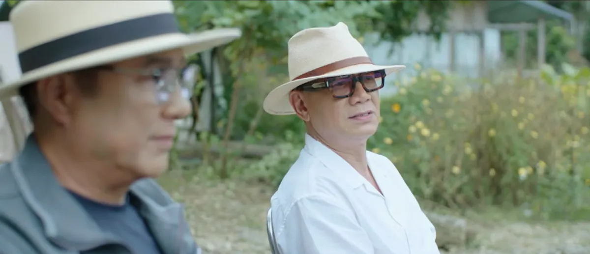 Lằn ranh - Tập 45: &Ocirc;ng S&aacute;ch bị vợ ph&aacute;t hiện ngoại t&igrave;nh, v&agrave;o &ldquo;tầm ngắm&rdquo; của B&iacute; thư Sơn - Ảnh 2.