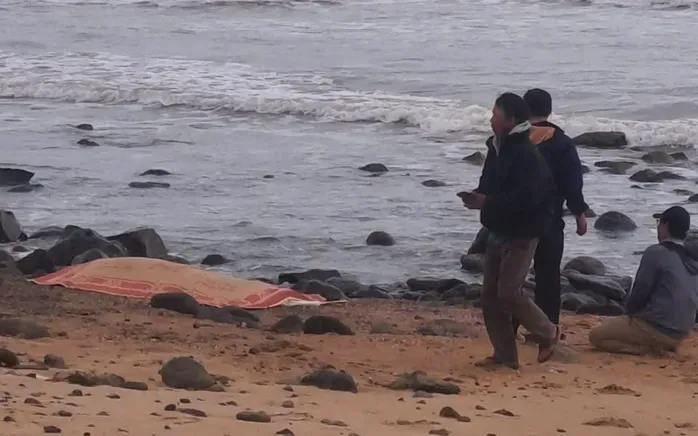 Bờ biển Mũi Si, nơi phát hiện thi thể ngư dân mất tích