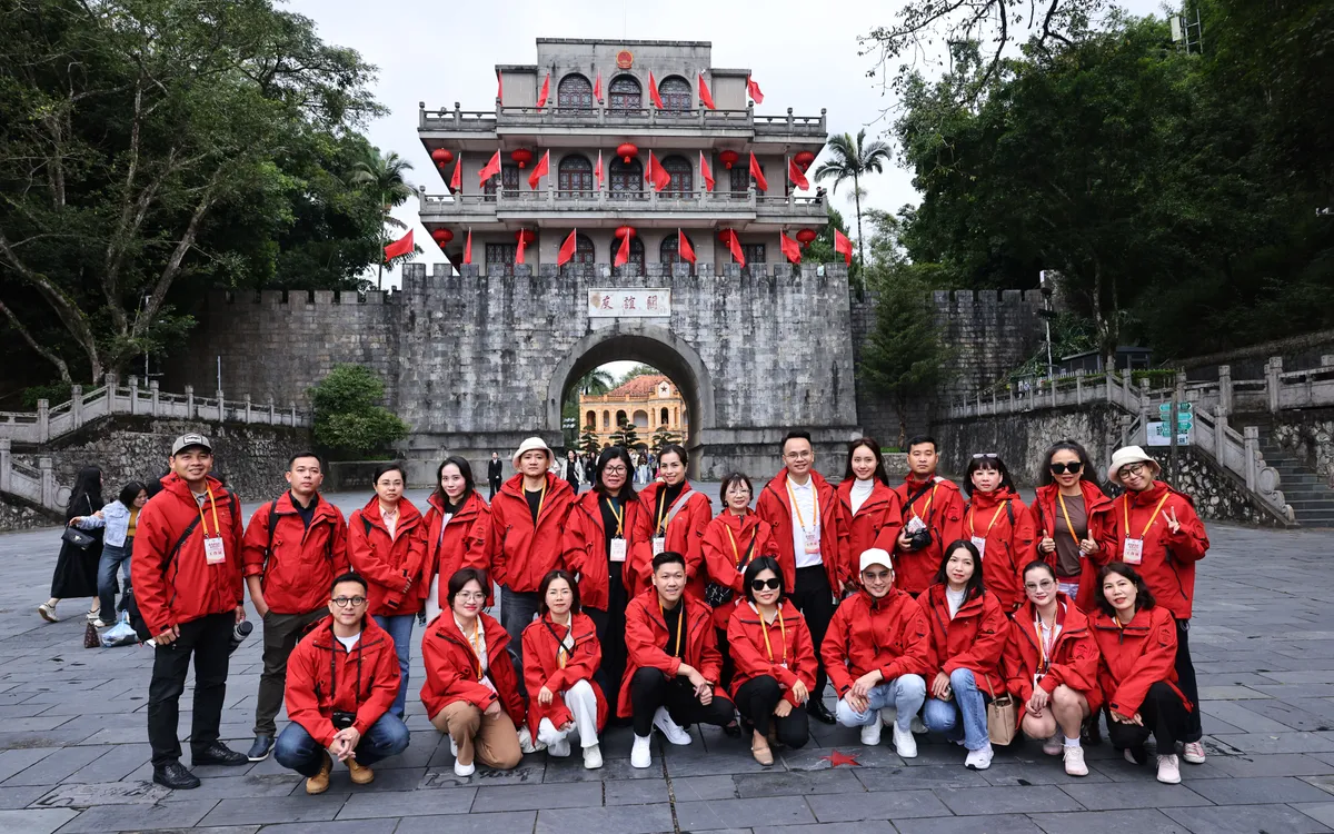 Đoàn đại biểu nhà báo, học giả Việt Nam tham gia "Hành trình Hữu nghị Việt - Trung 2025". 