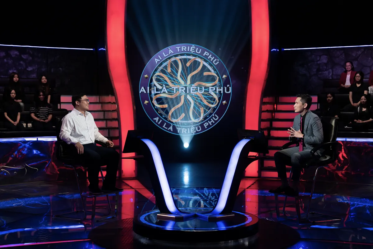 Ai l&agrave; triệu ph&uacute; c&oacute; người dẫn chương tr&igrave;nh mới- Ảnh 3.