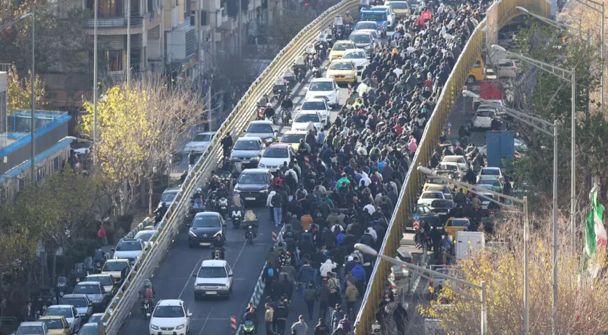 Tổng thống Donald Trump cảnh b&aacute;o mạnh mẽ đến Iran- Ảnh 1.