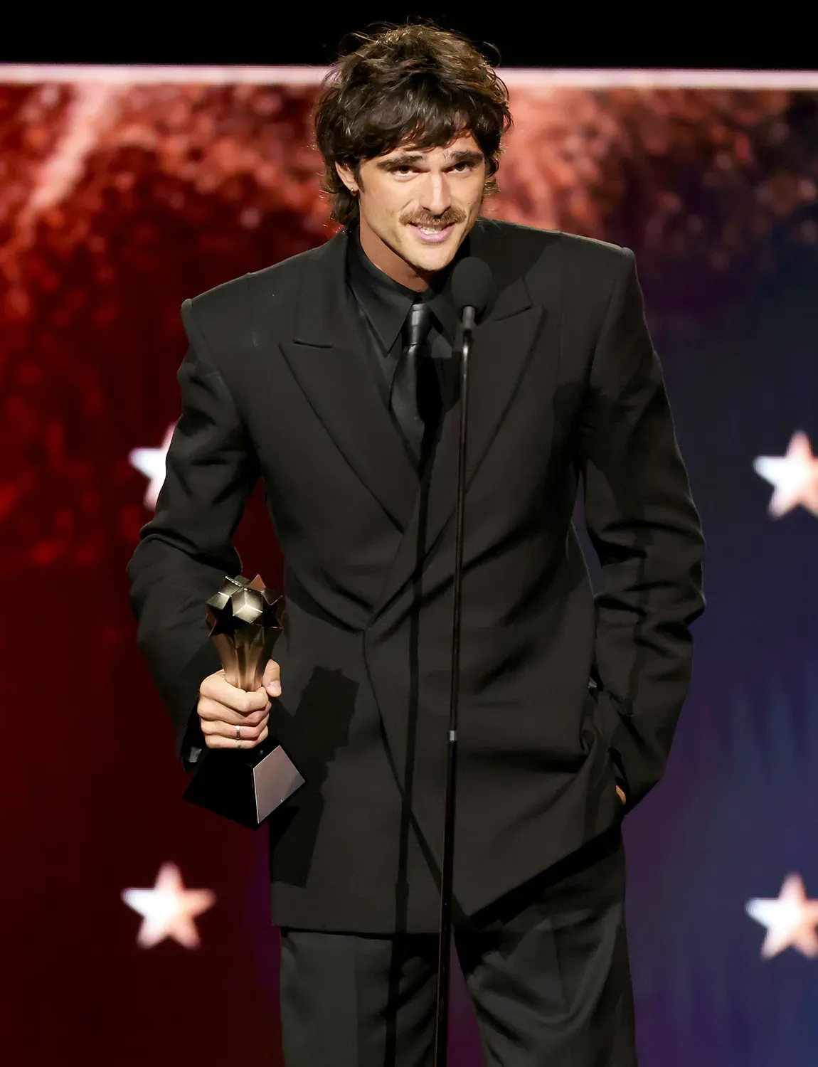 One Battle After Another thắng lớn tại Critics Choice Awards 2026 - Ảnh 3.