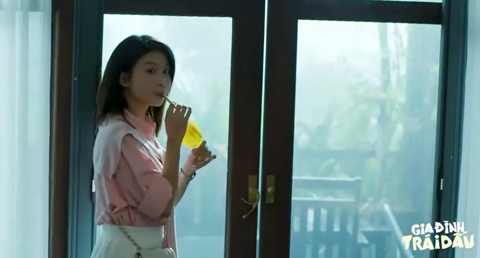 Gia đ&igrave;nh tr&aacute;i dấu - Tập 16: Dương bị 'trap boy' đ&aacute;nh thuốc m&ecirc; - Ảnh 2.