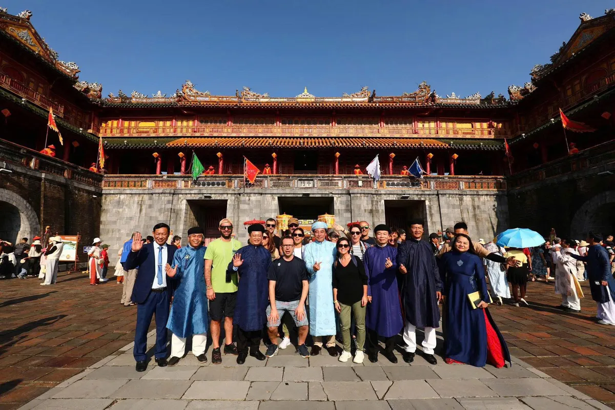 Du lịch Huế khởi đầu năm 2026 thuận lợi với gần 85.000 lượt kh&aacute;ch- Ảnh 1.