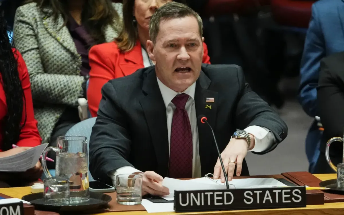 Đại sứ Mỹ tại LHQ Michael Waltz phát biểu tại HĐBA LHQ ngày 5/1/2026 (Ảnh: AP)