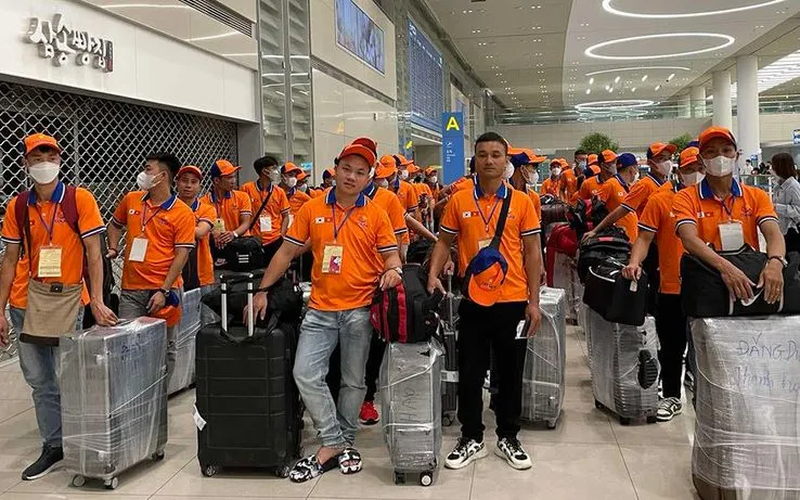 Quy định mới về việc đưa người lao động đi làm việc ở nước ngoài theo hợp đồng.