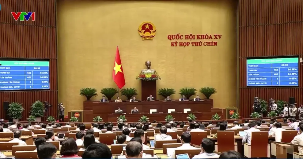 Quốc hội Việt Nam: Đi trước về thể chế, mở đường cho ph&aacute;t triển - Ảnh 3.