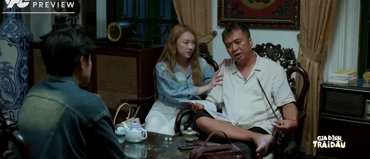 Gia đ&igrave;nh tr&aacute;i dấu - Tập 17: Dương bị tống t&igrave;nh - Ảnh 5.